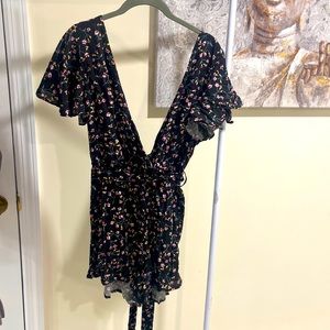 Super cute Romper Shein Curve size 0X